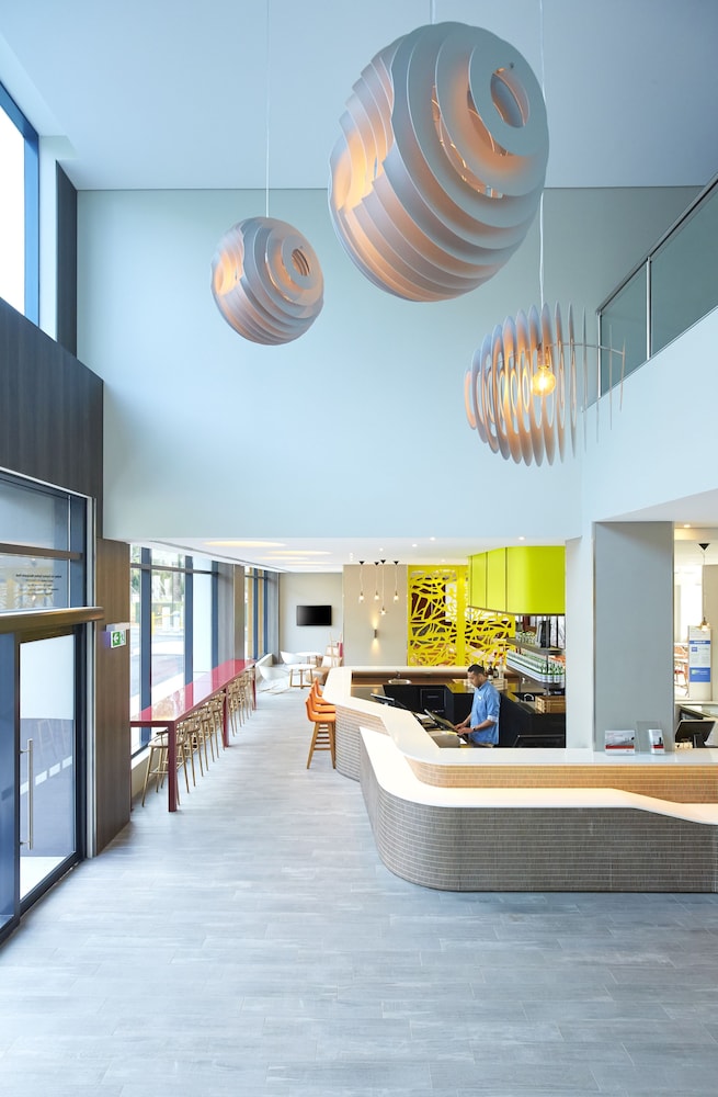 holiday inn express sydney macquarie park by ihg