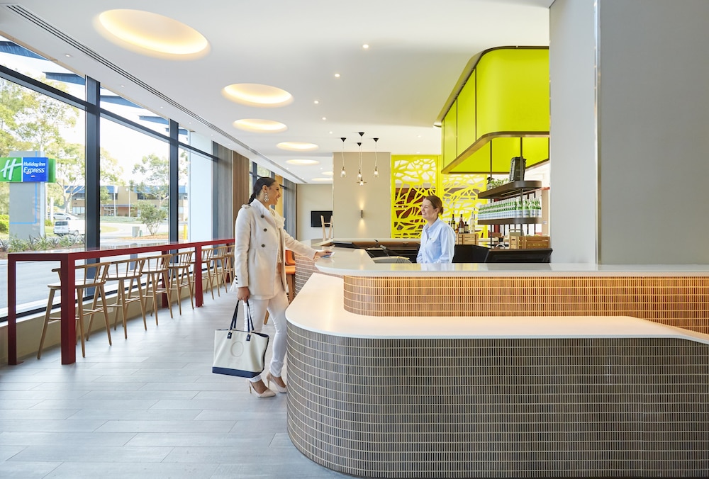 holiday inn express sydney macquarie park by ihg