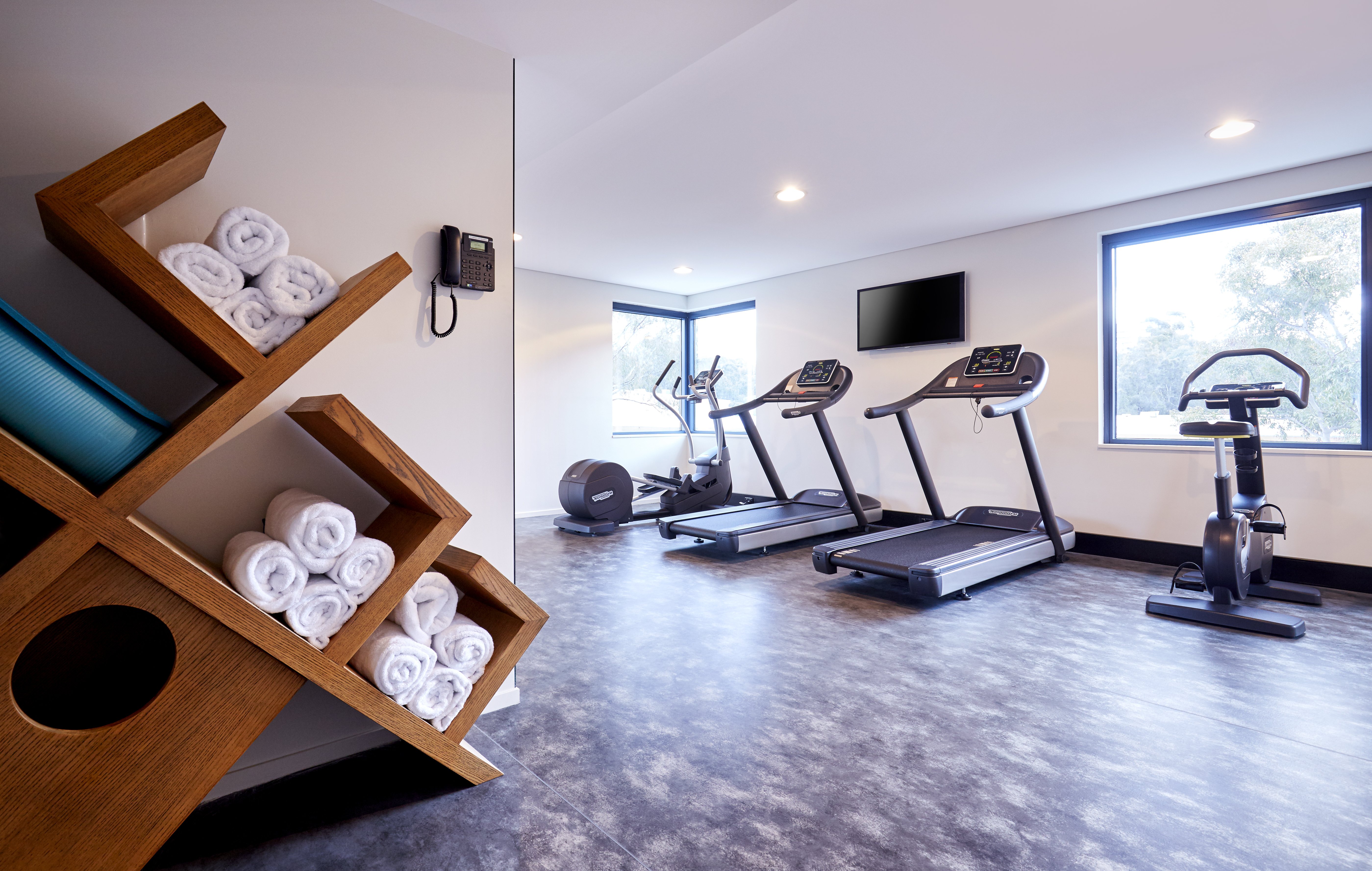 holiday inn express sydney macquarie park by ihg