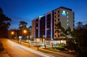 Holiday Inn Express Sydney Macquarie Park By Ihg,North Ryde>>Macquarie Park,4 star