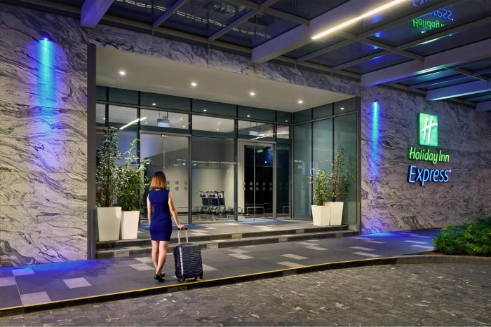 holiday inn express singapore katong by ihg