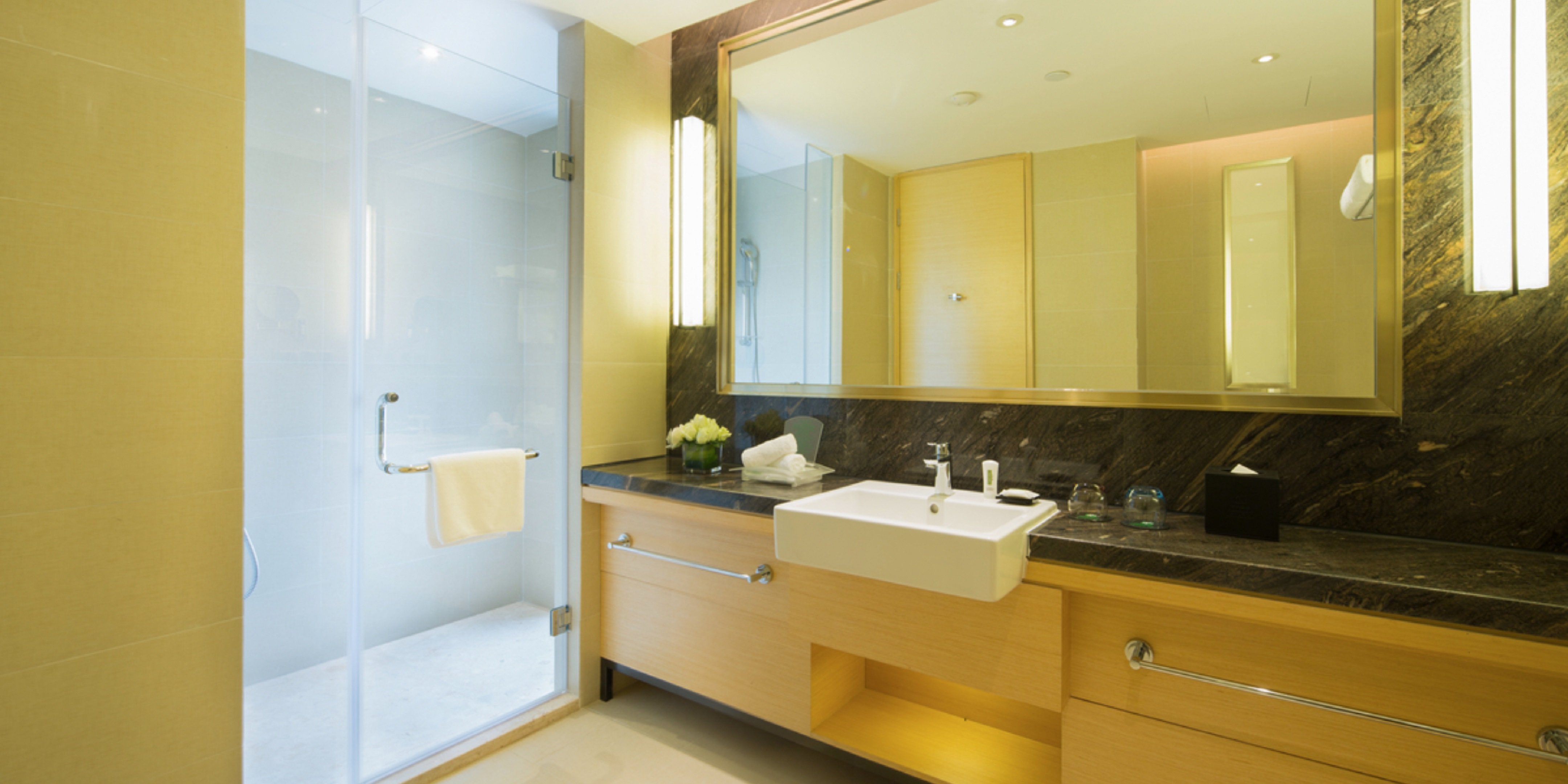 holiday inn haikou west coast by ihg