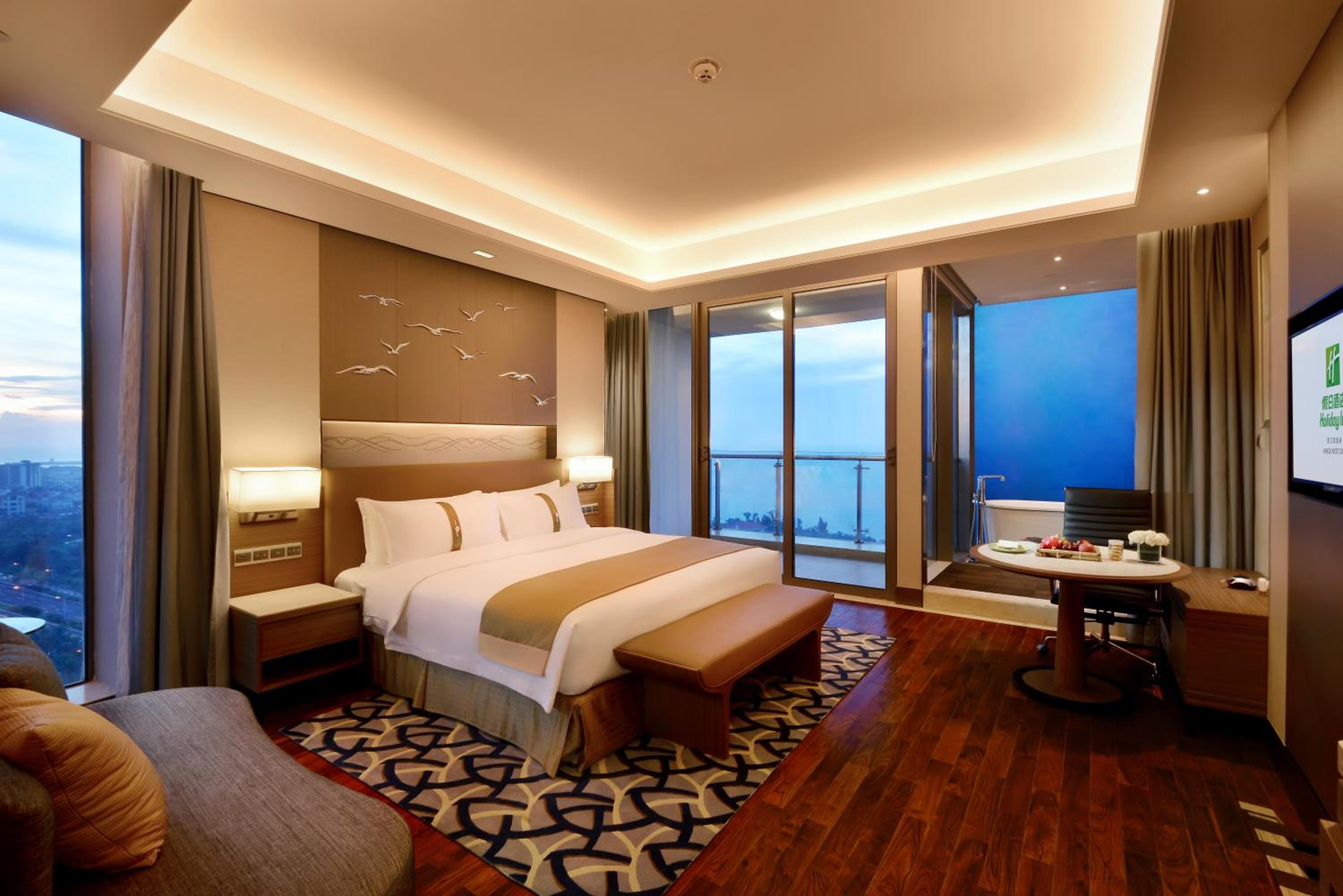holiday inn haikou west coast by ihg