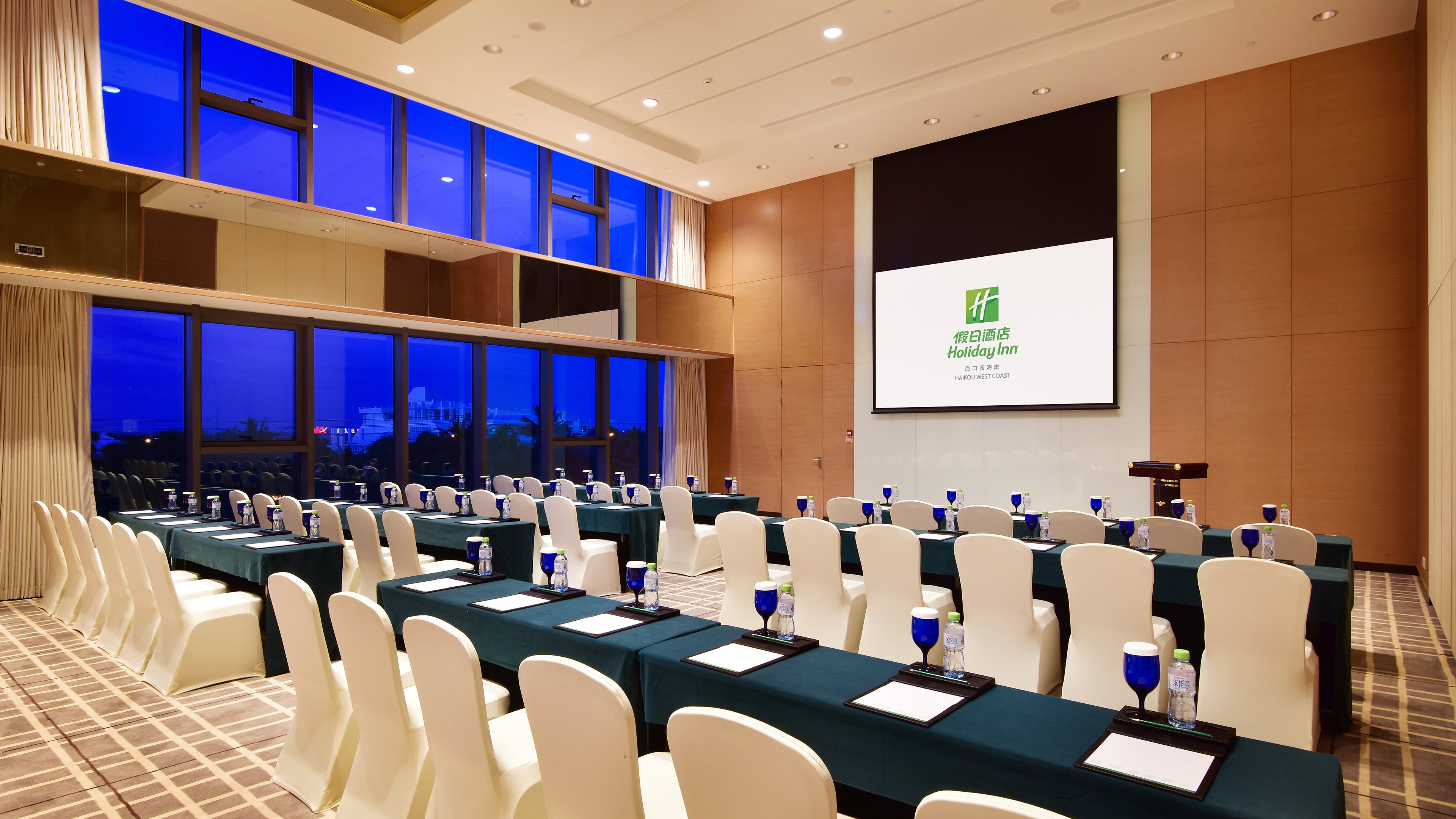 holiday inn haikou west coast by ihg