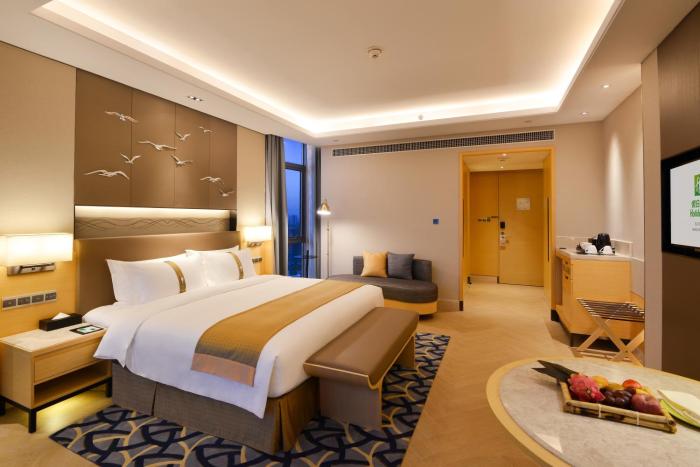 holiday inn haikou west coast by ihg