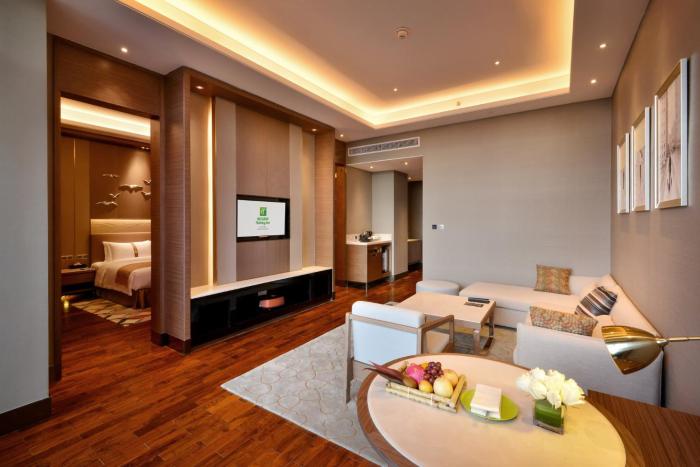 holiday inn haikou west coast by ihg