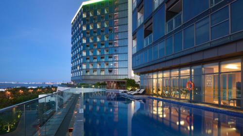 holiday inn haikou west coast by ihg