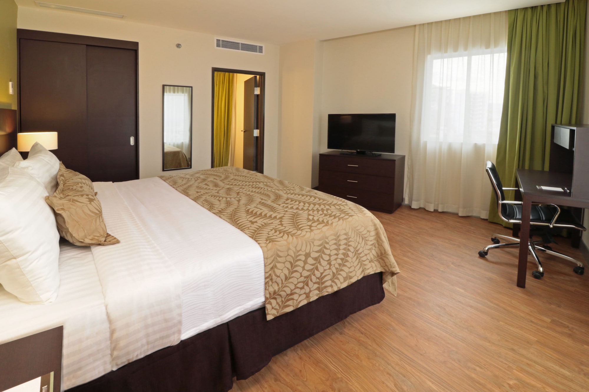 staybridge suites san luis potosi by ihg