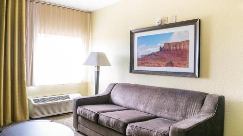 candlewood suites bay city by ihg