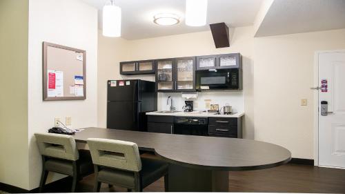 candlewood suites bay city by ihg