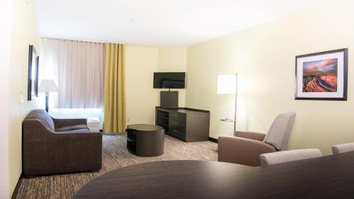 candlewood suites bay city by ihg