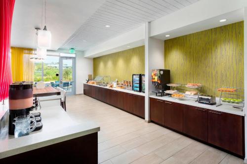 Springhill Suites San Diego Mission Valley,Mission Valley>>La Mesa,4 star