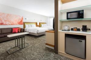 springhill suites san diego mission valley
