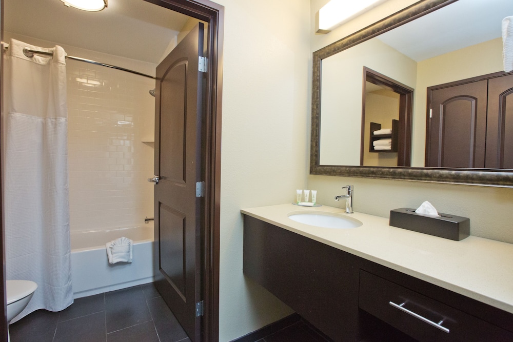 staybridge suites austin south interstate hwy 35 by ihg