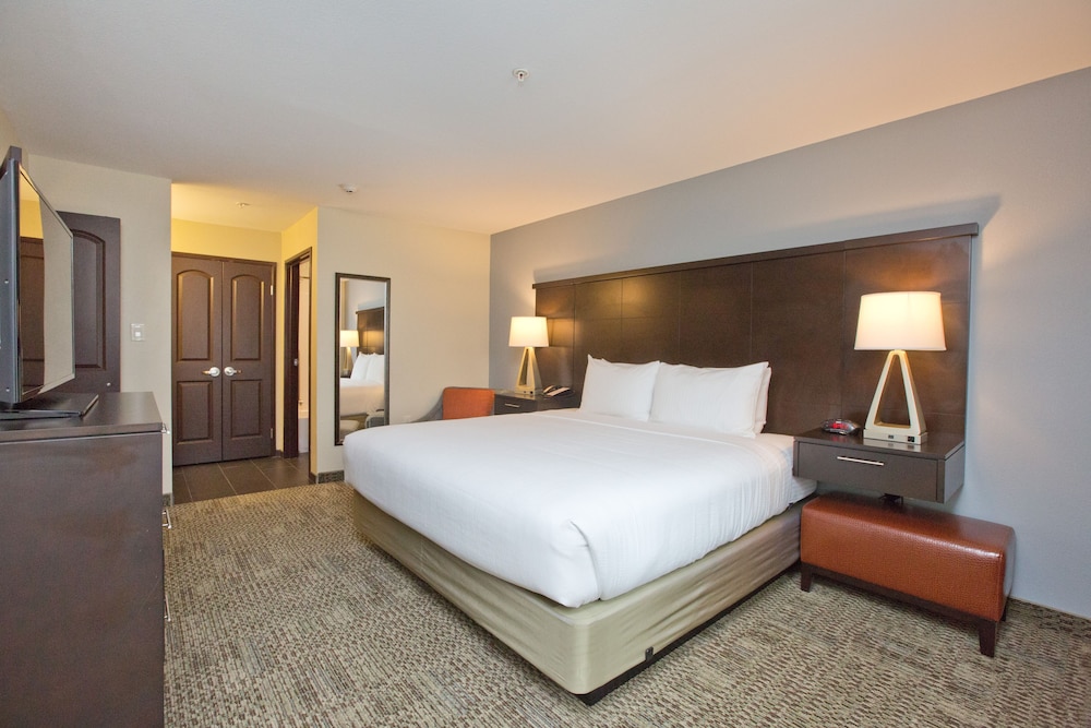 staybridge suites austin south interstate hwy 35 by ihg