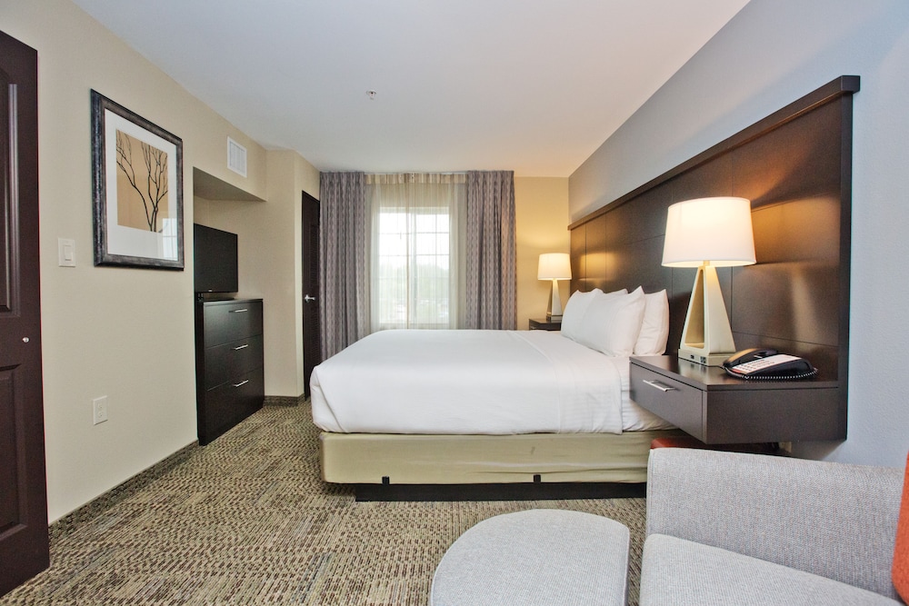 staybridge suites austin south interstate hwy 35 by ihg
