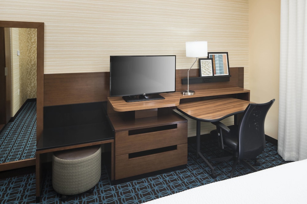 fairfield inn and suites by marriott houston pasadena