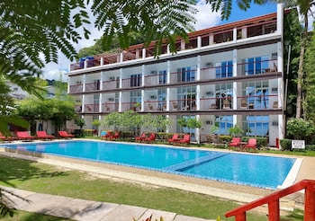 doublegem beach resort and hotel