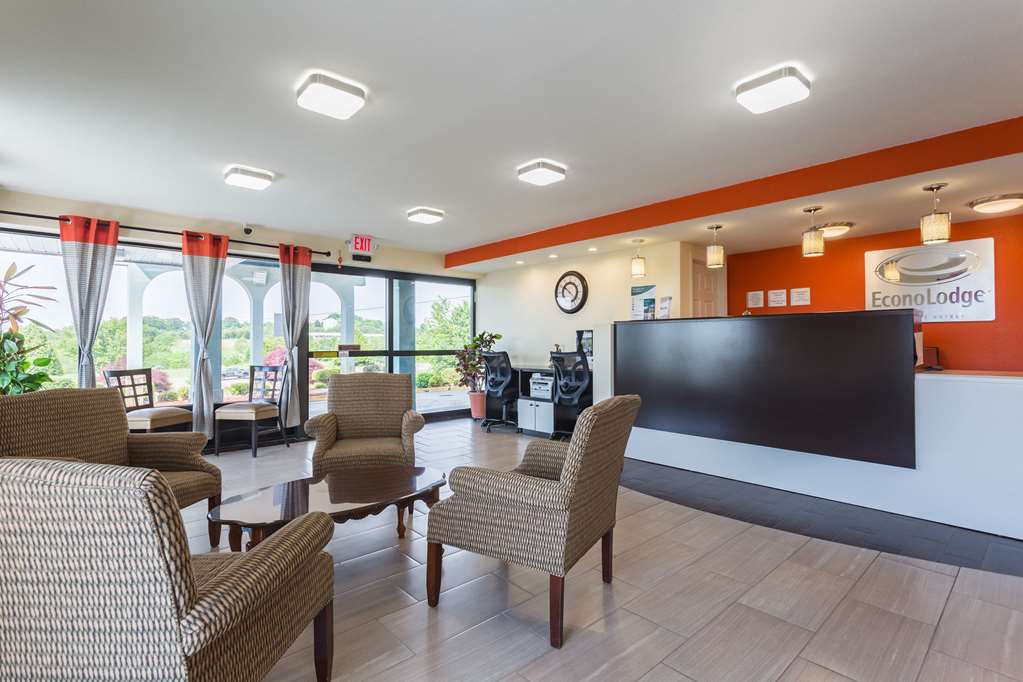 econo lodge white pine morristown i 81 and i 40 split