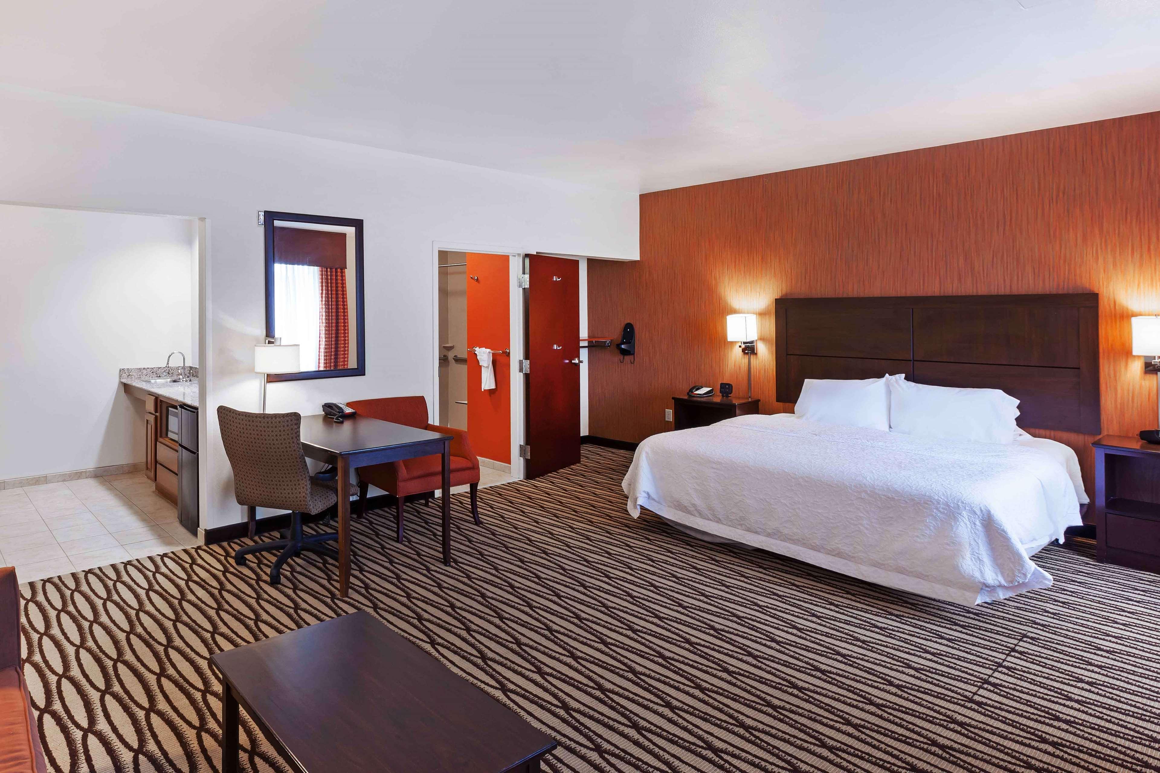hampton inn and suites morgan city
