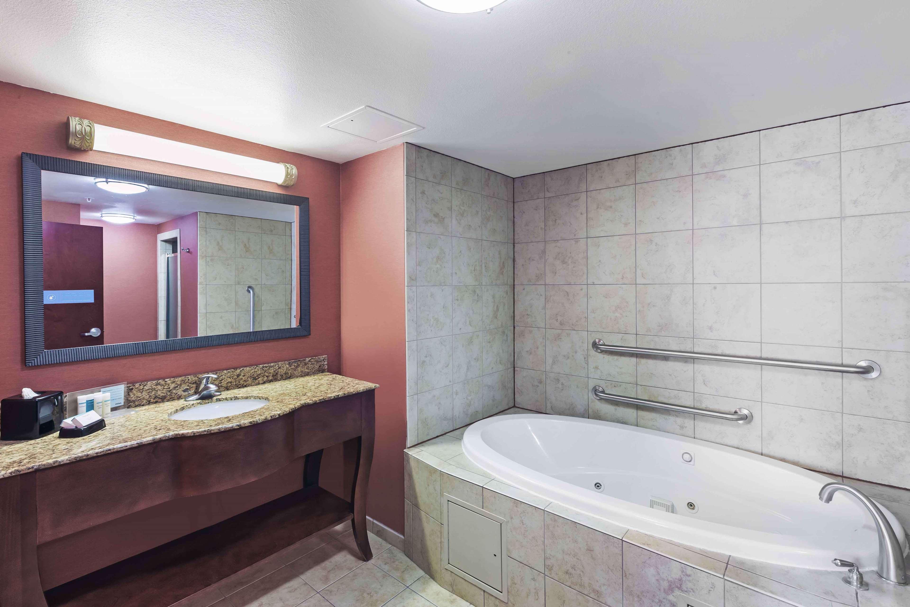 hampton inn and suites morgan city