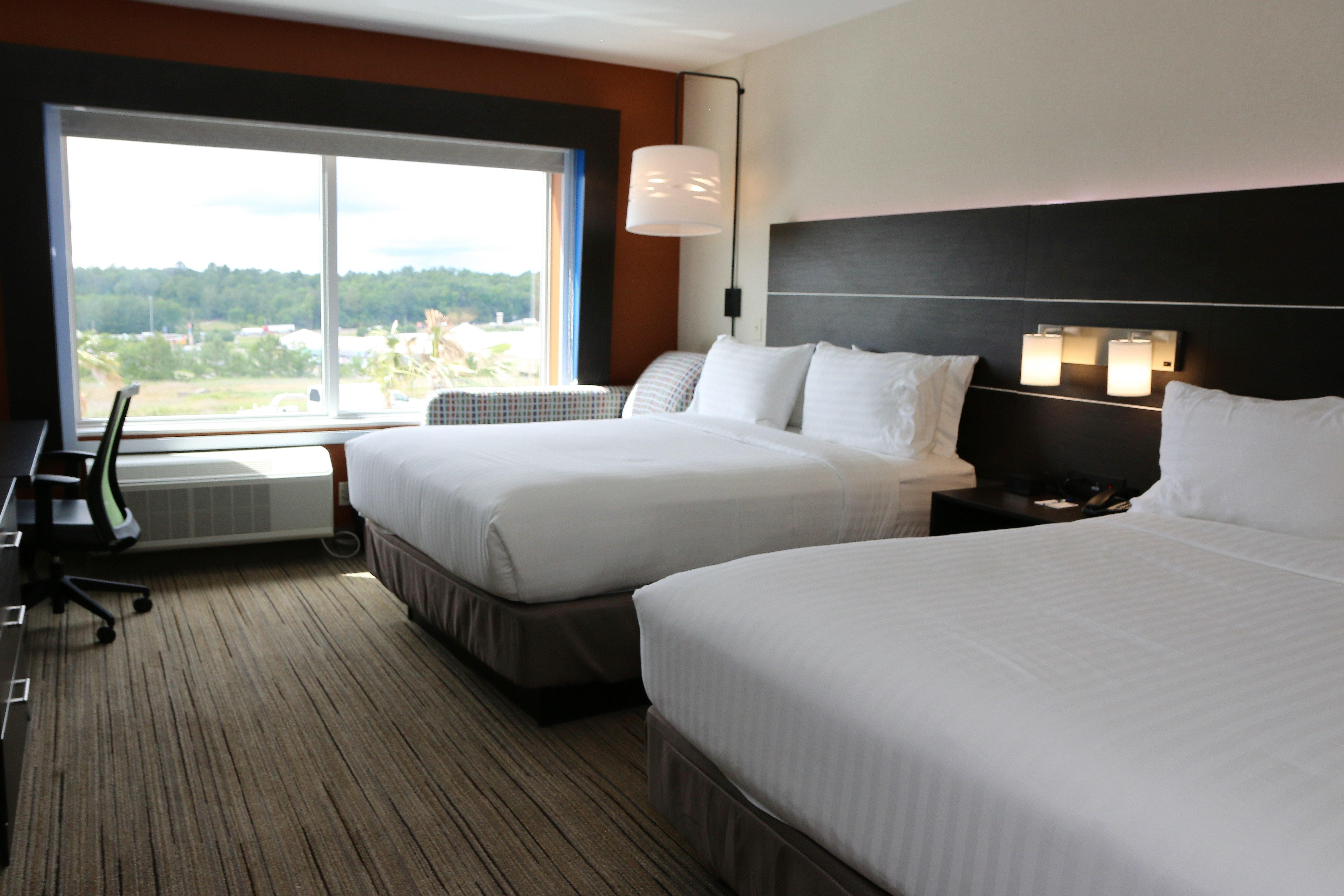 holiday inn express and suites alabaster by ihg