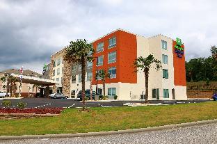 holiday inn express and suites alabaster by ihg