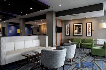 holiday inn express and suites alabaster by ihg
