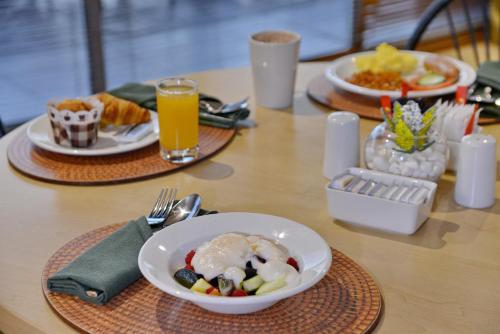 road lodge southgate