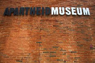 road lodge southgate