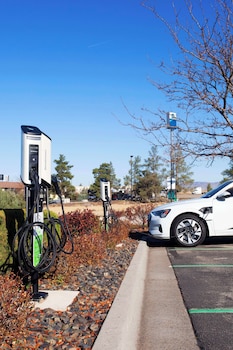 hampton inn and suites mountain home