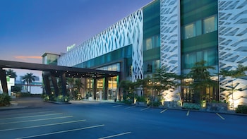 holiday inn cikarang jababeka by ihg
