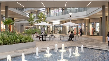 holiday inn cikarang jababeka by ihg