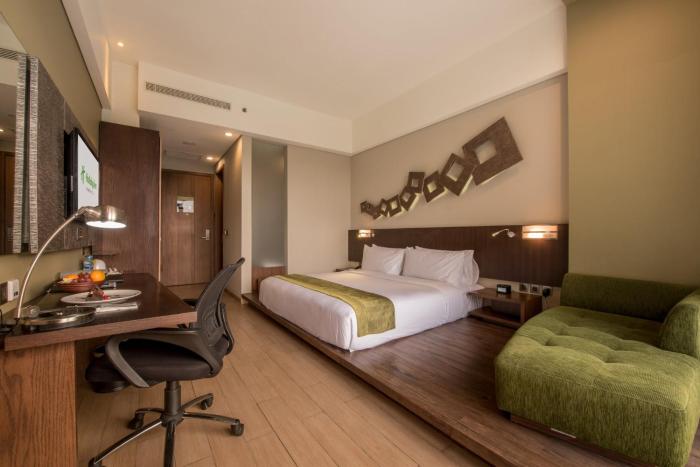 holiday inn cikarang jababeka by ihg