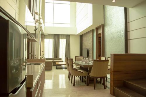 holiday inn cikarang jababeka by ihg
