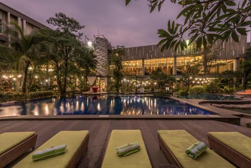 holiday inn cikarang jababeka by ihg