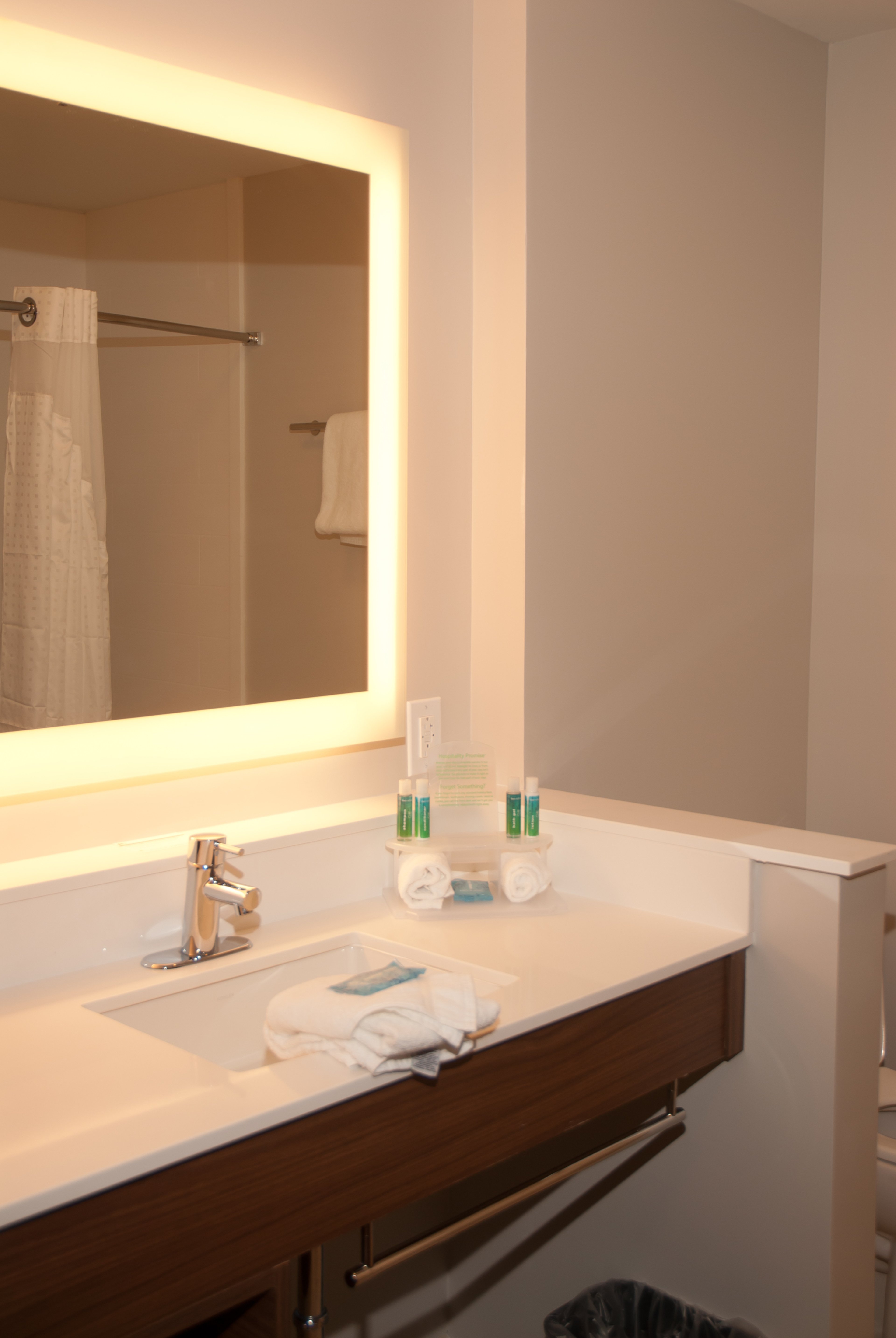 holiday inn express and suites decatur by ihg