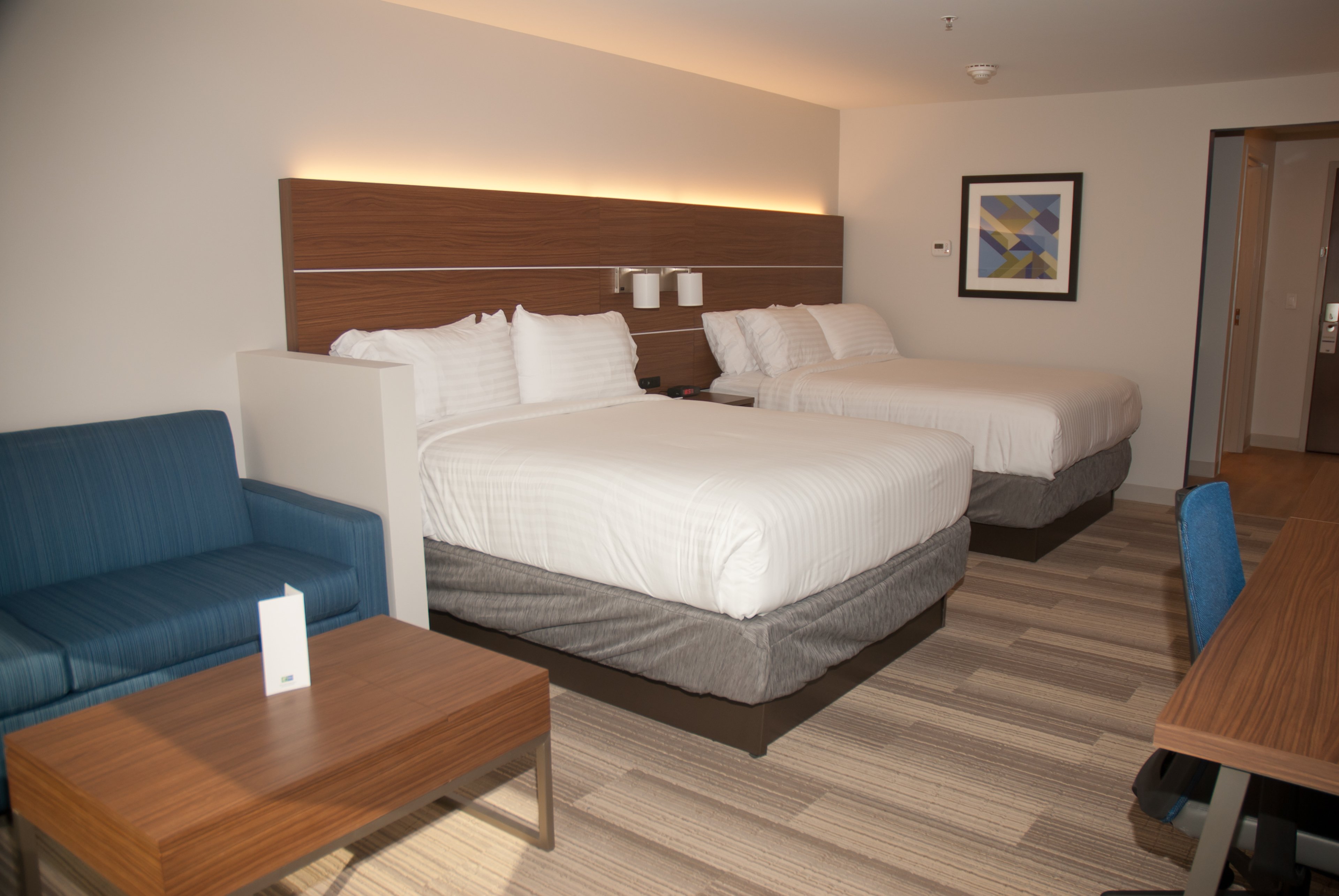 holiday inn express and suites decatur by ihg