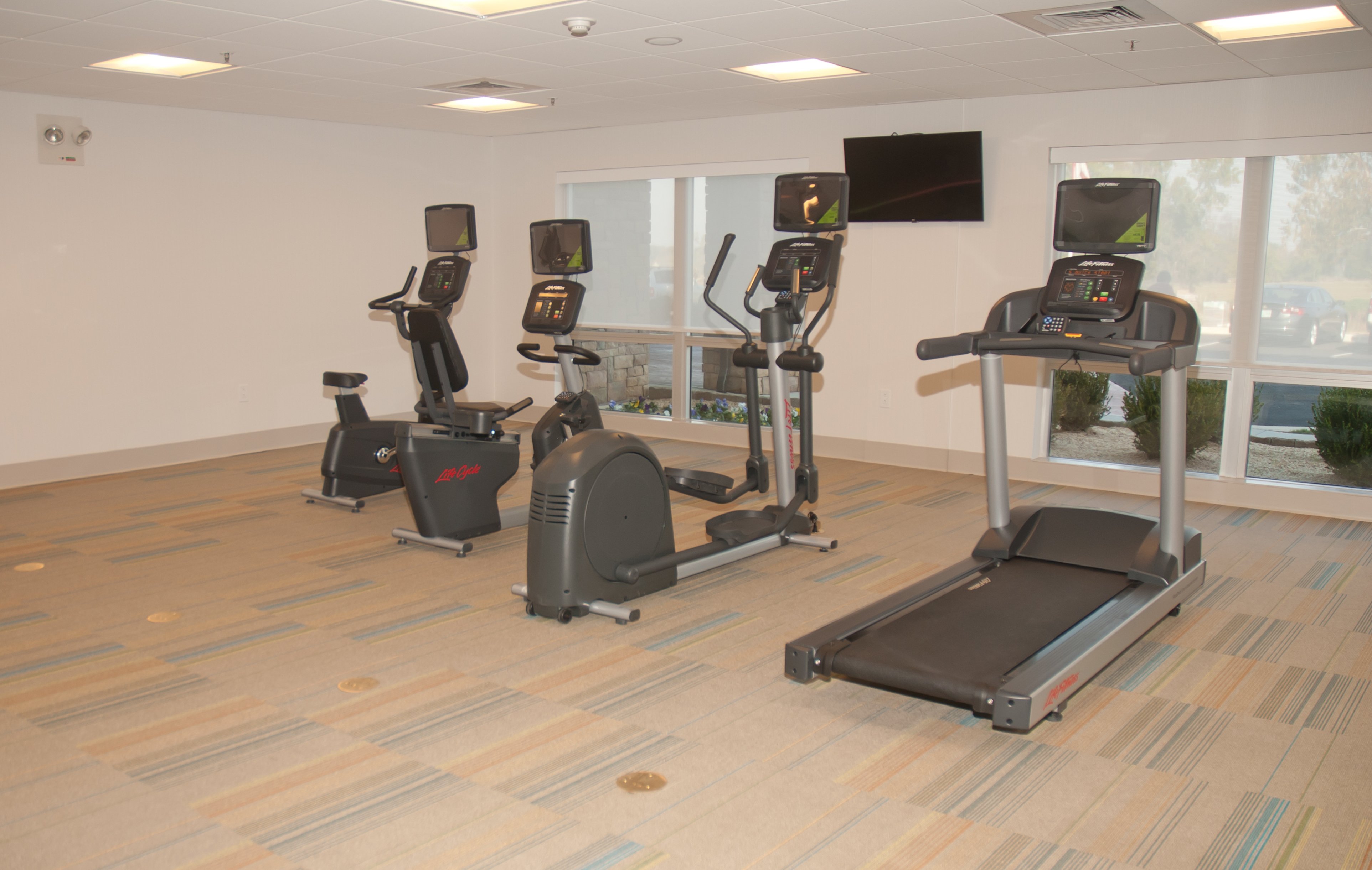 holiday inn express and suites decatur by ihg