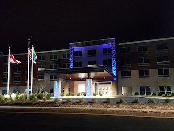 holiday inn express and suites decatur by ihg