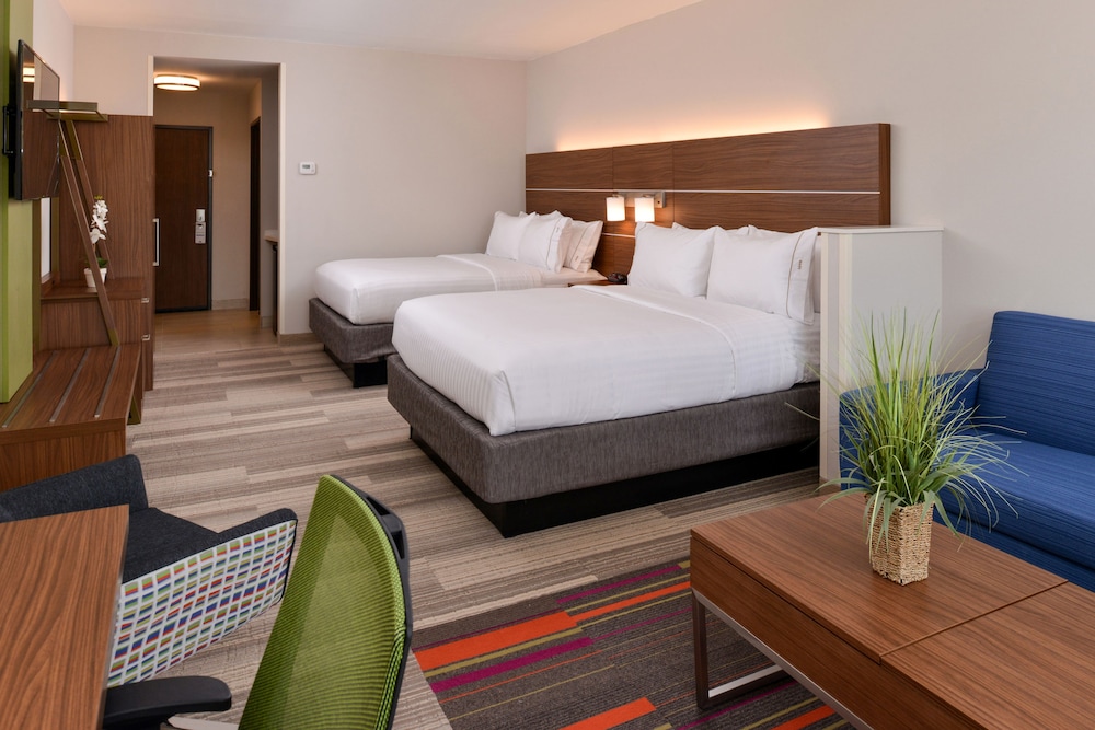 holiday inn express and suites salem by ihg