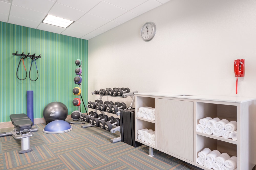 holiday inn express and suites salem by ihg