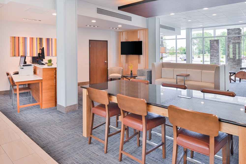 holiday inn express and suites salem by ihg