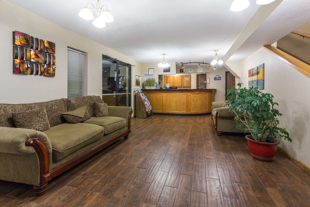 days inn by wyndham colby