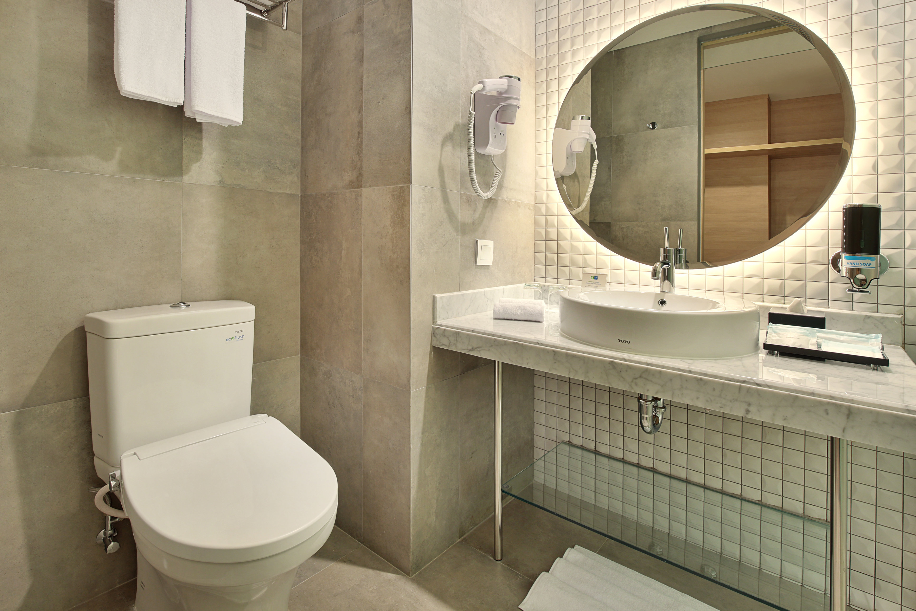 holiday inn express jakarta wahid hasyim by ihg
