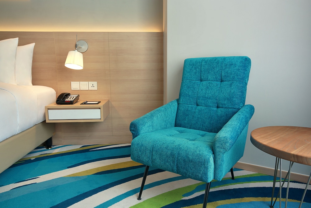 holiday inn express jakarta wahid hasyim by ihg