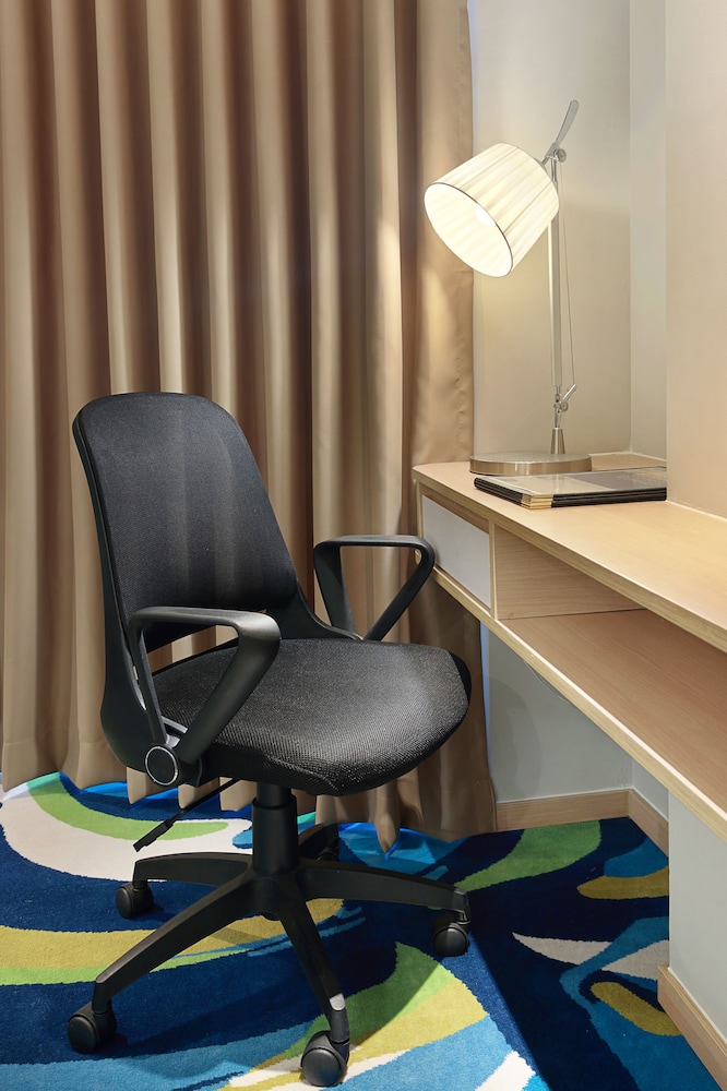 holiday inn express jakarta wahid hasyim by ihg