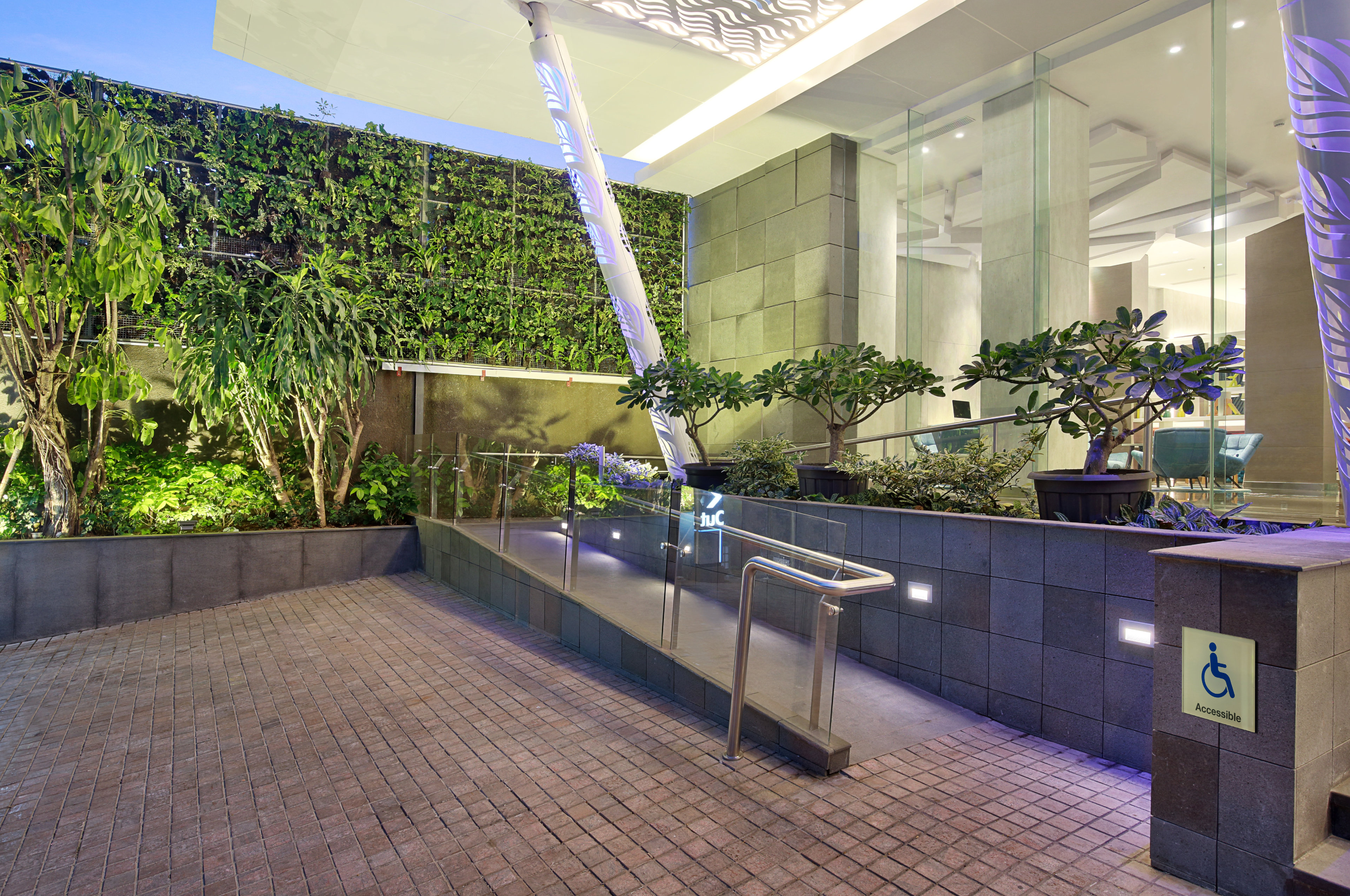 holiday inn express jakarta wahid hasyim by ihg