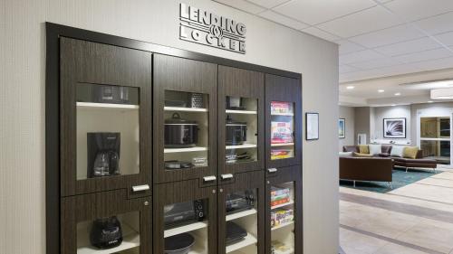 candlewood suites grove city outlet center by ihg