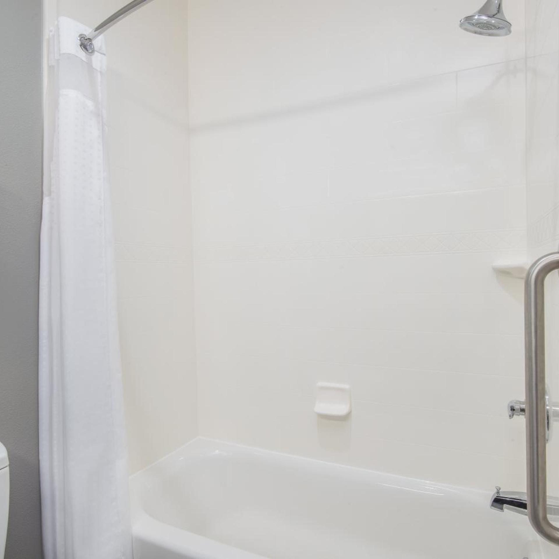 holiday inn express and suites stillwater university area
